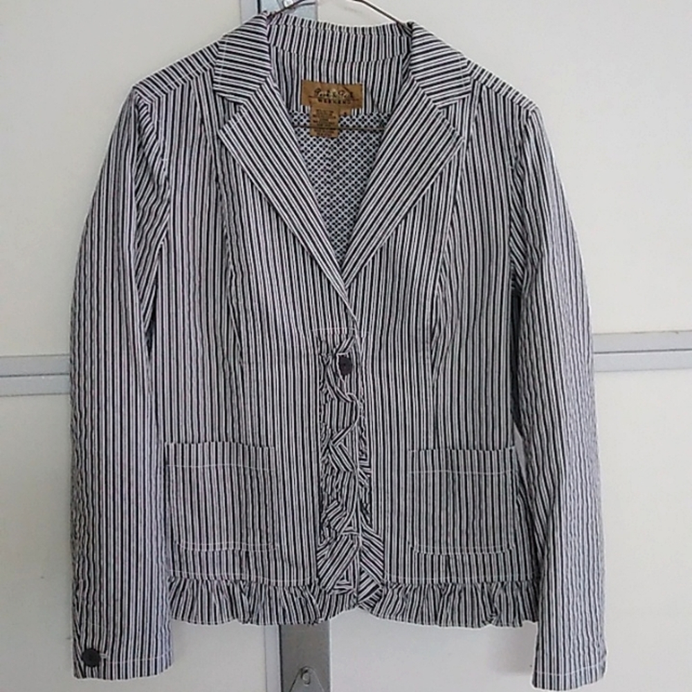 Peck & Peck ladies jacket pinstripe size 6
